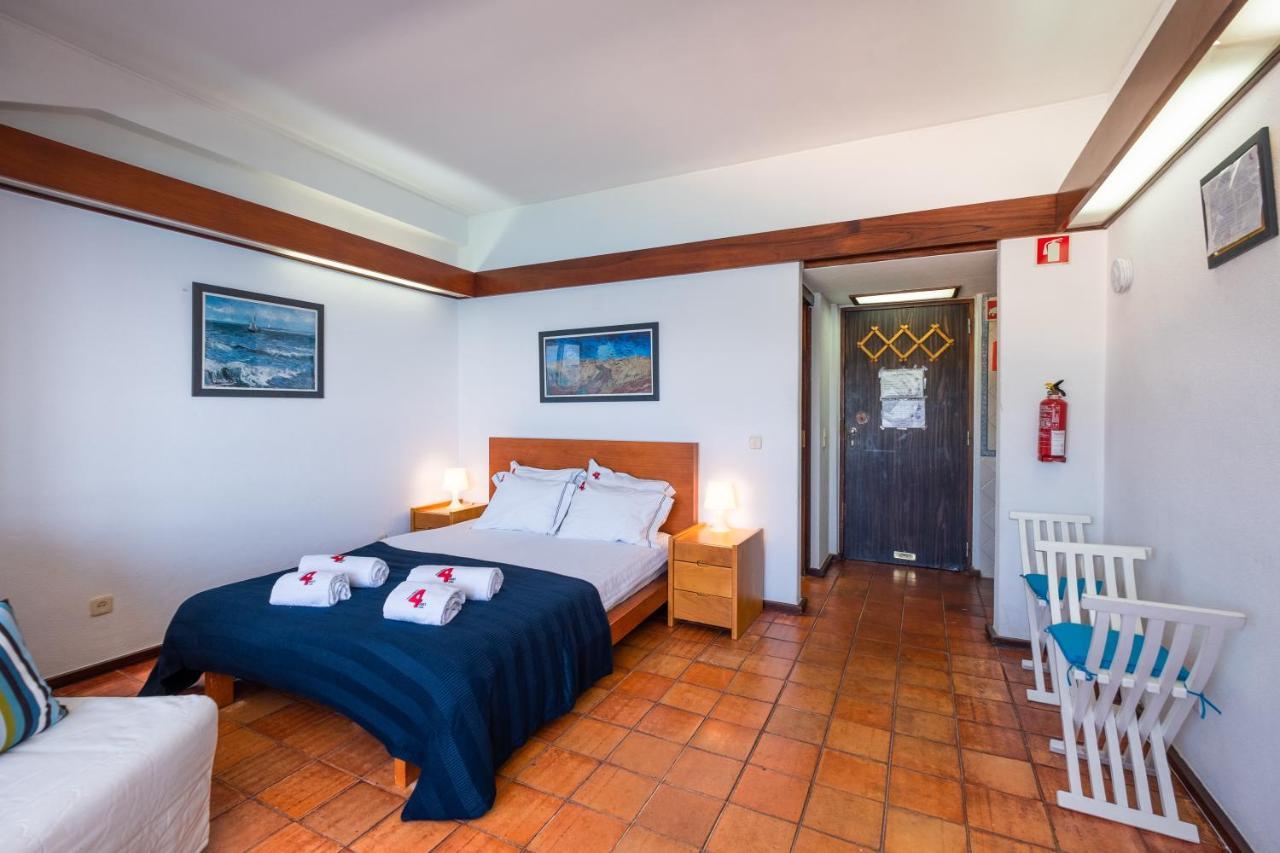 Rent4Rest - Sesimbra Ocean View Studio Bagian luar foto