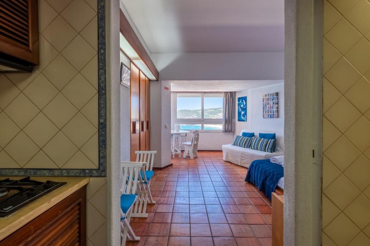 Rent4Rest - Sesimbra Ocean View Studio Bagian luar foto