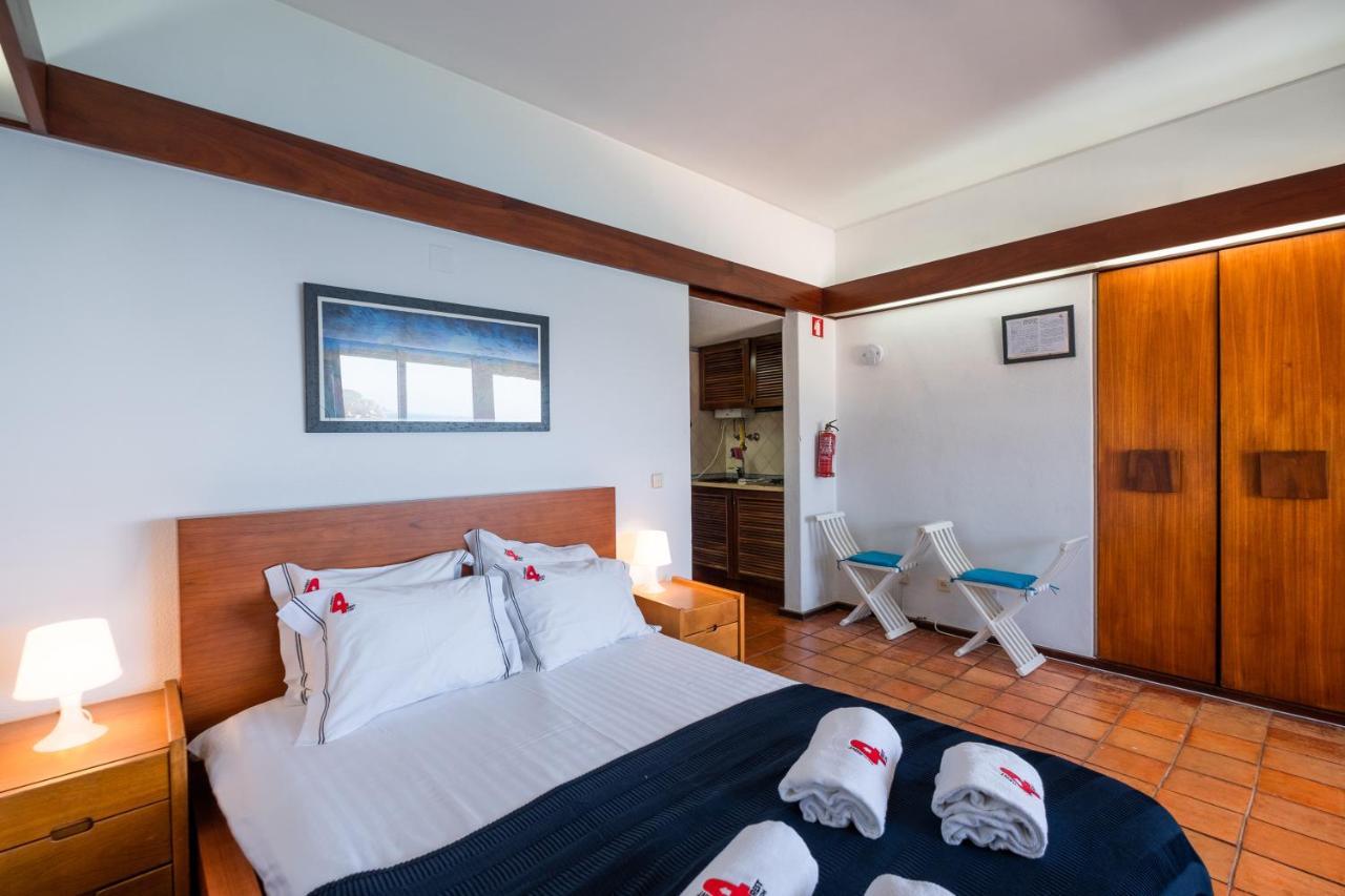 Rent4Rest - Sesimbra Ocean View Studio Bagian luar foto