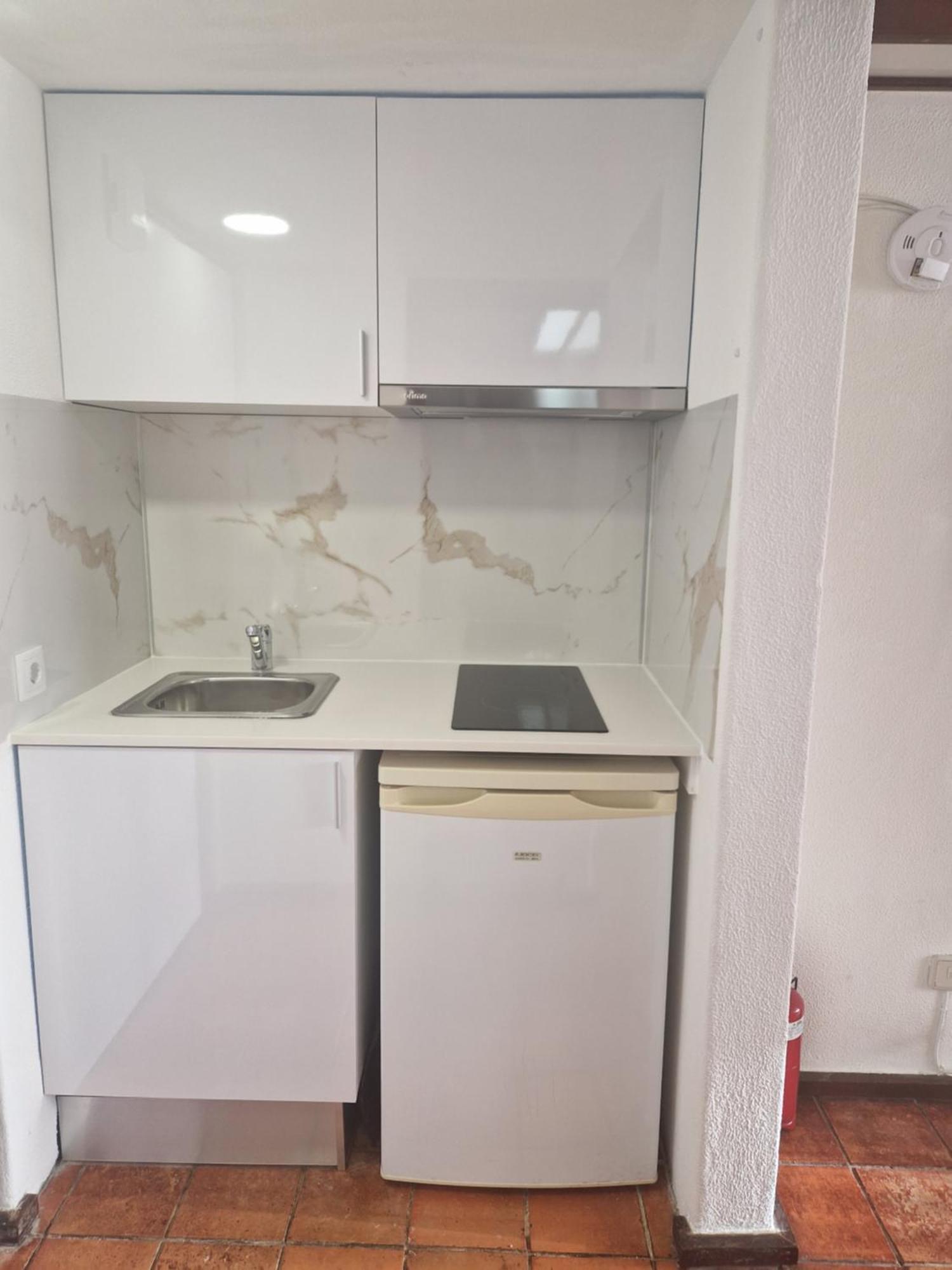 Rent4Rest - Sesimbra Ocean View Studio Bagian luar foto
